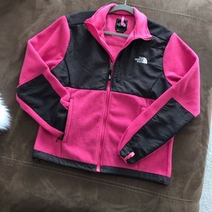 Women’s North Face Jacket